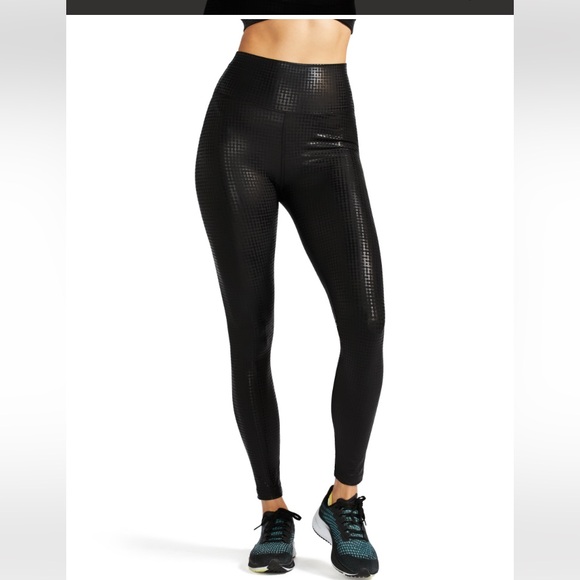 Peloton Show Up Digital Foil Legging - Picture 7 of 8